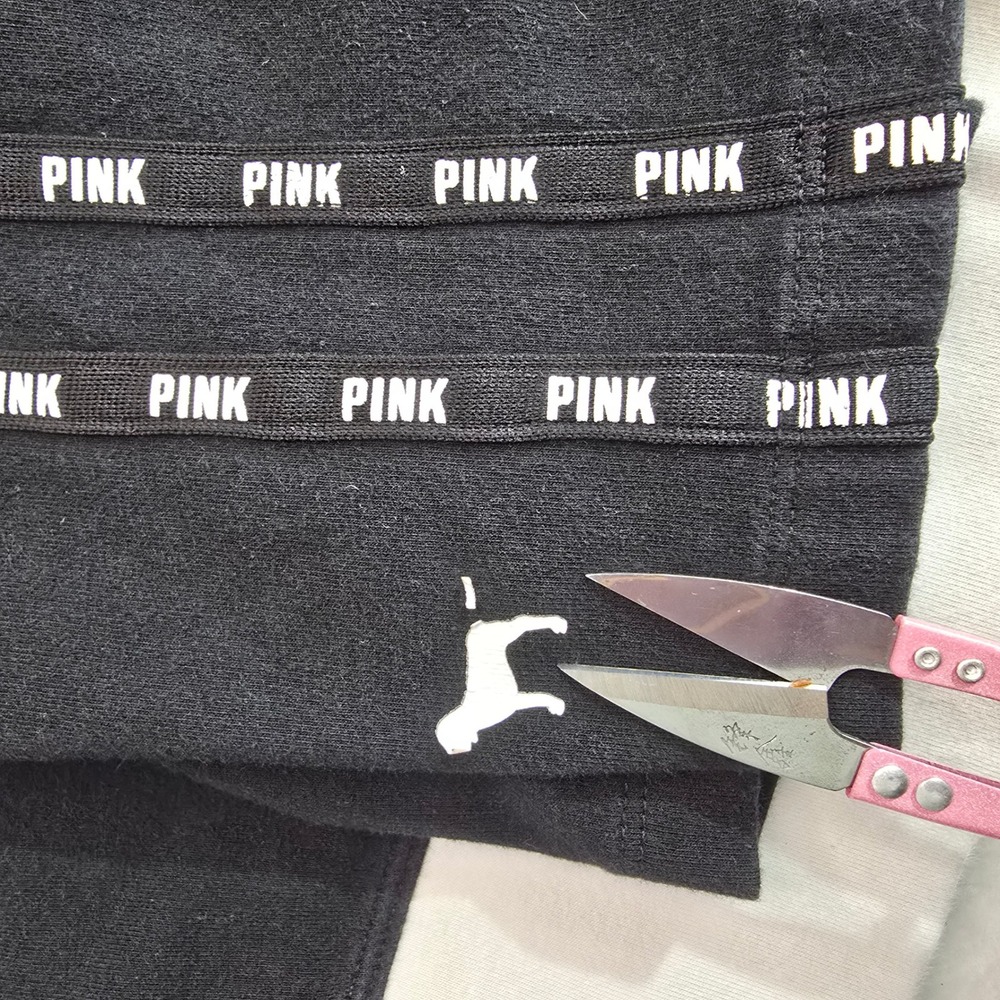 Pink Victoria Secret Yoga Leggings Women Medium Black White Logo SPELL OUT Yoga - Picture 4 of 12